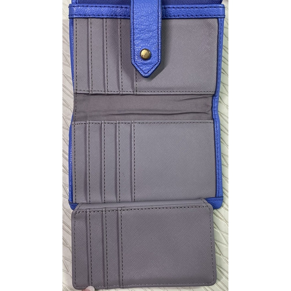 Fossil Blue Leather Crossbody Bag with Matching Wallet - Picture 15 of 16